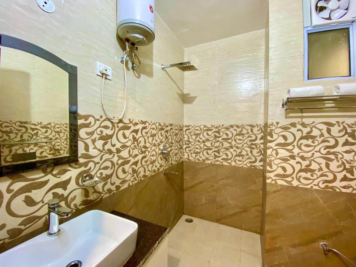 Hotel Shiv Vilas Rishīkesh Zewnętrze zdjęcie